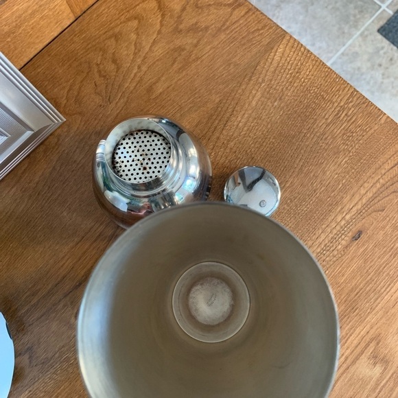 VINTAGE COCKTAIL SHAKER - Picture 2 of 3